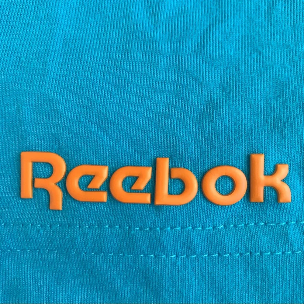 Vintage Reebok The Pump T-Shirt - Picture 4 of 9